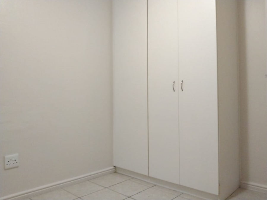 To Let 2 Bedroom Property for Rent in Viking Village Western Cape